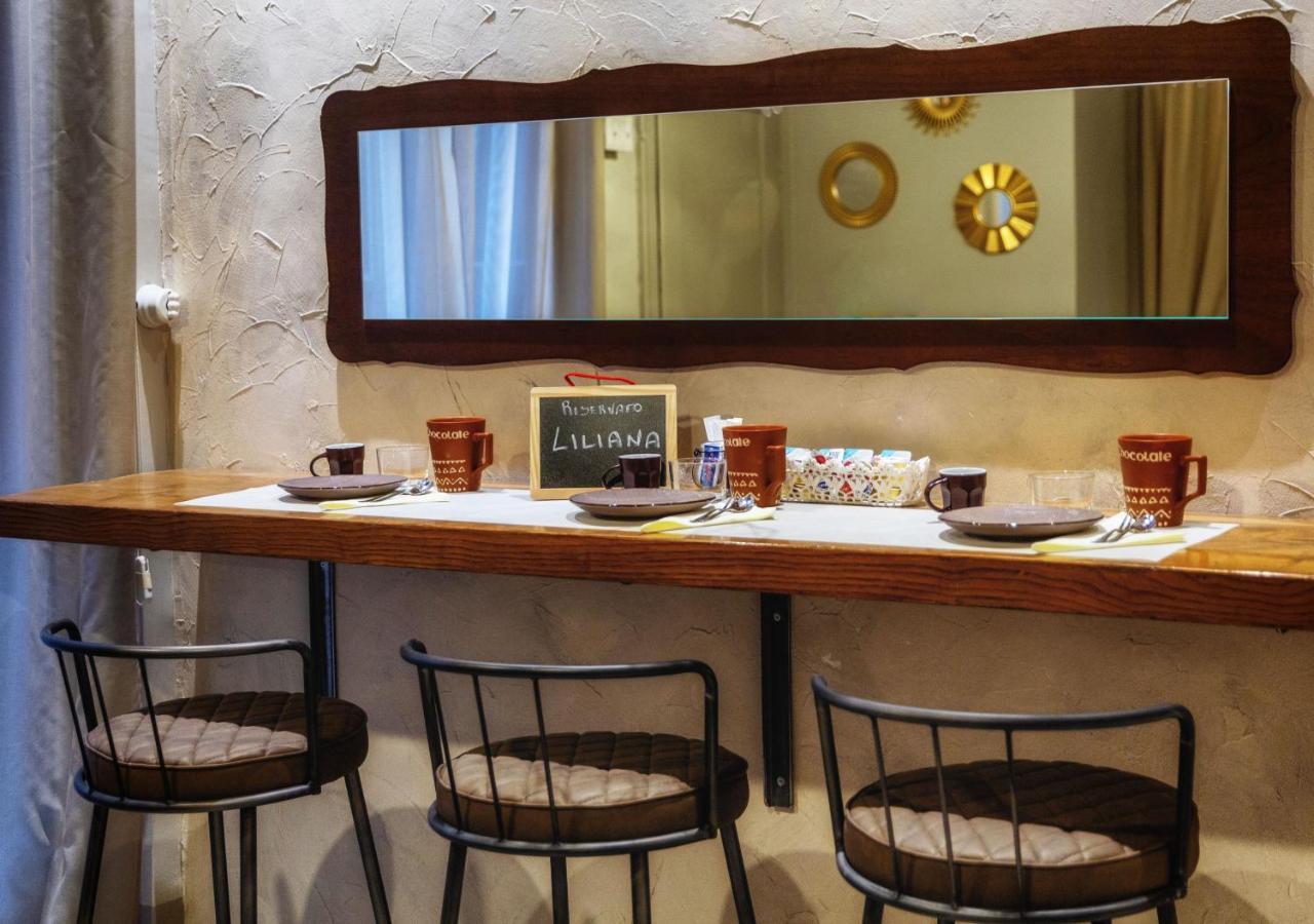 Ca De Guelfi Residenza D'Epoca Bed & Breakfast อาเรซโซ ภายนอก รูปภาพ