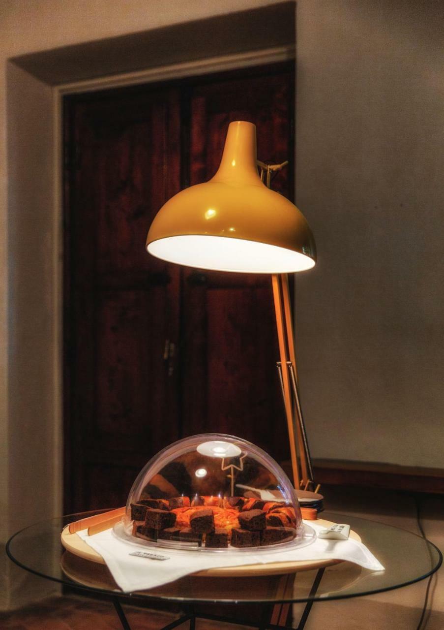 Ca De Guelfi Residenza D'Epoca Bed & Breakfast อาเรซโซ ภายนอก รูปภาพ